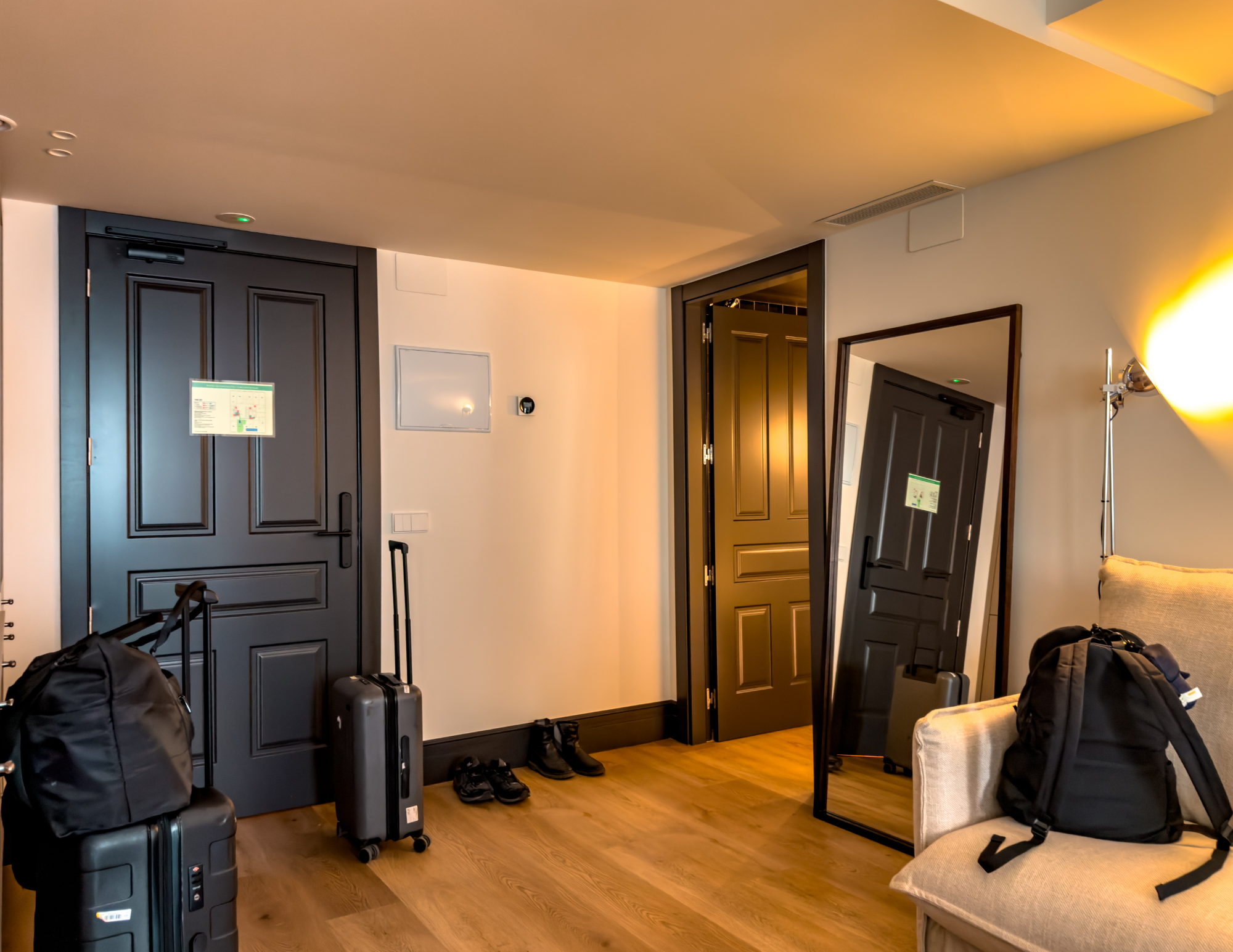 How to Use AI to Choose Where to Stay (10).png